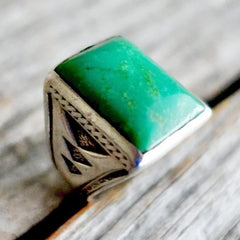 Vintage Bell Turquoise Ring